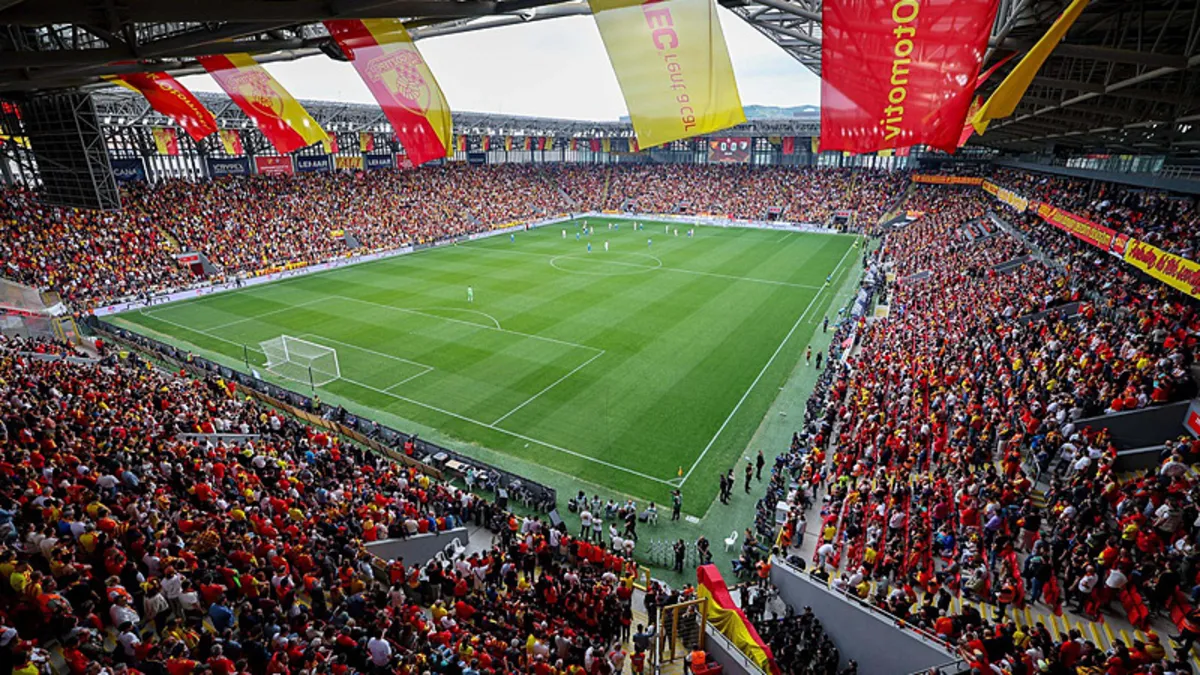 Göztepe - Trabzonspor Maçı Ne Zaman, Saat Kaçta, Hangi Kanalda? Fırtına İzmir'de!
