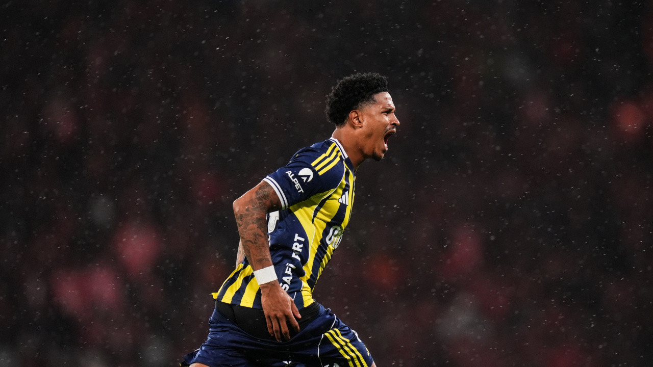 Jayden Oosterwolde'nin Roma Transferi Neden İptal Oldu? İşte Detaylar!