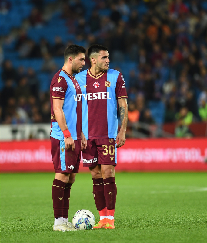 Mısır Basınından Trabzonspor'a Eleştiri: Salah'ı Yalnız Bıraktık!
