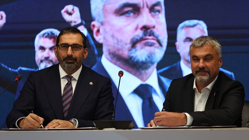 Thomas Reis Papara Park'ta İmza Attı: Fırtına Yeni Döneme Başladı!