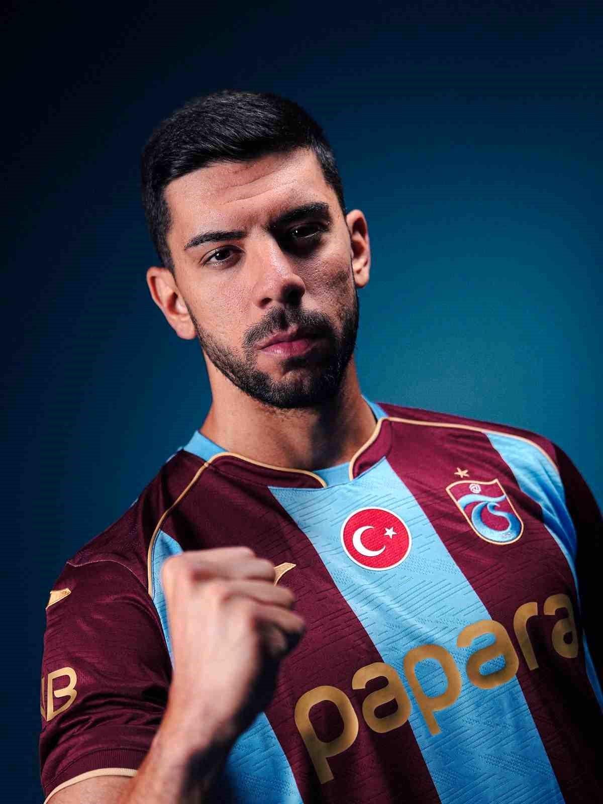 Trabzonspor, Cenk Özkaçar Transferini Resmen Açıkladı!