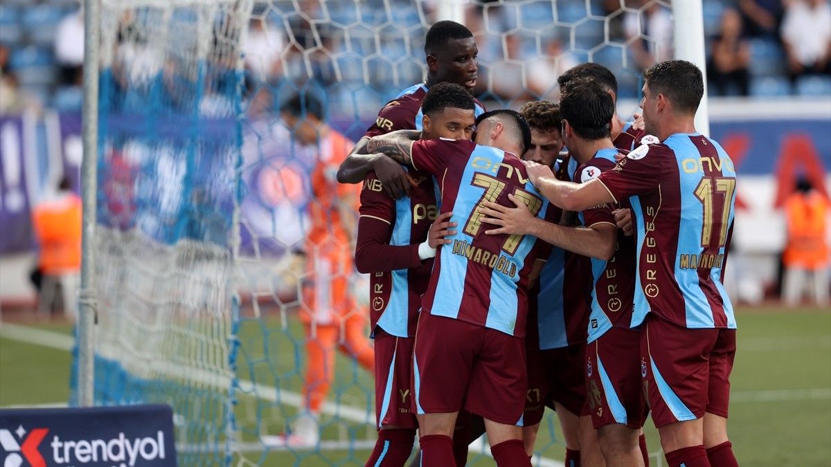 Trabzonspor'da 9 Numaranın Yeni Sahibi Belli Oldu: Nunez!