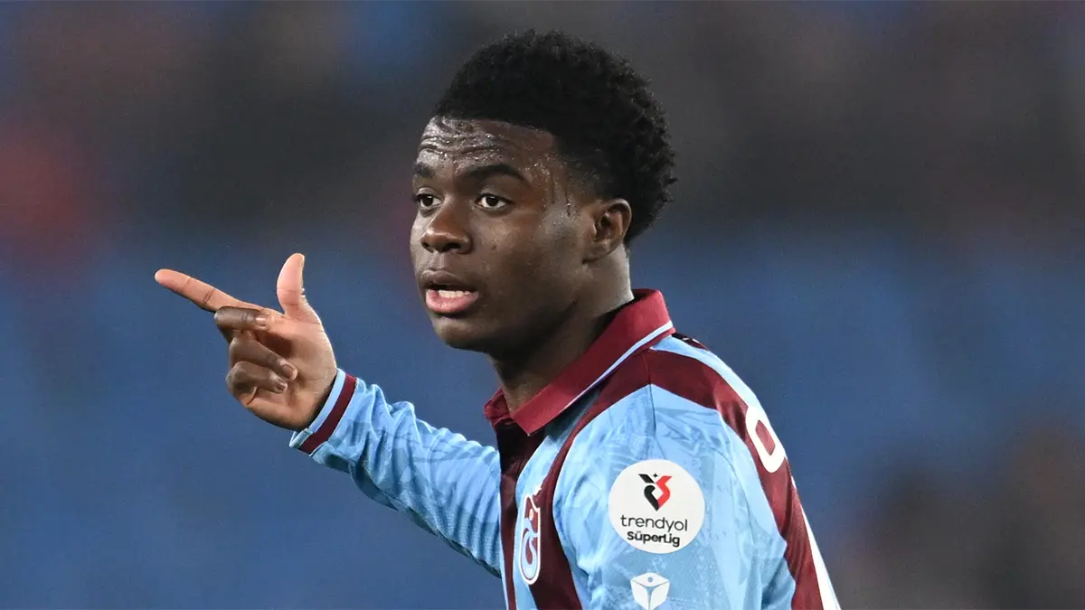 Trabzonspor'da Nwaiwu İçin Fulham Bombası: 30 Milyon Euro Beklentisi!