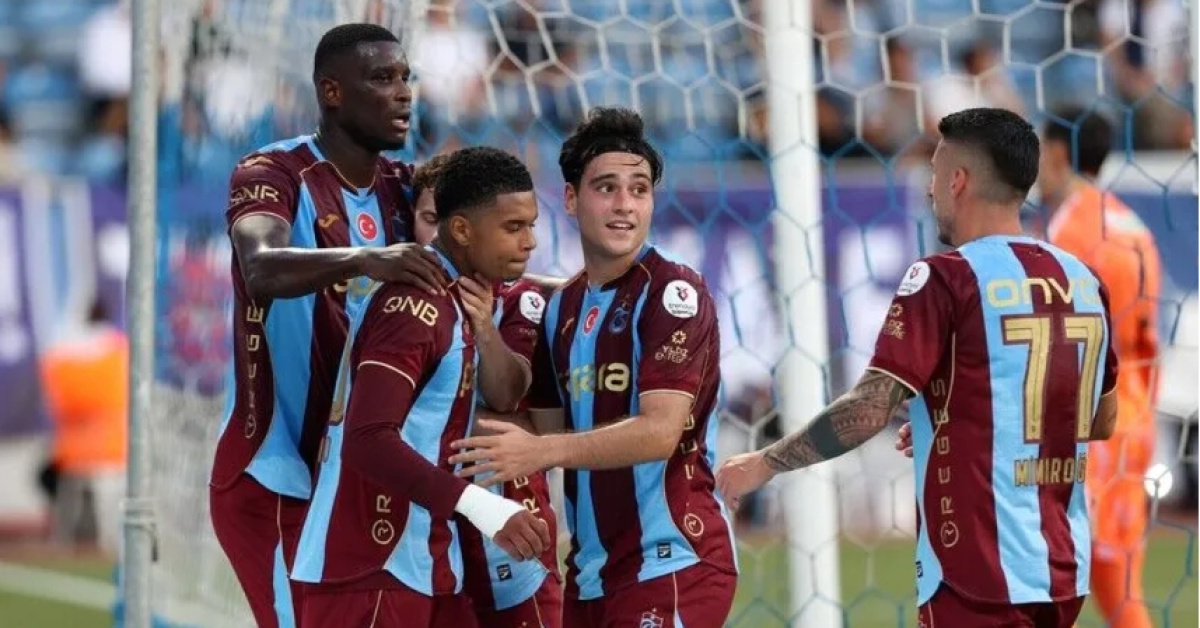 Trabzonspor-Ferencvaros Maçı Saat Kaçta, Hangi Kanalda? İlk 11'ler Açıklandı!