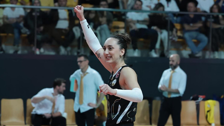 Trabzonspor Gündem'den Galatasaray Daikin Voleybol Transferi