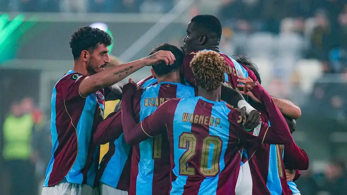 Trabzonspor'umuz KuPS'u 4-2 Mağlup Etti: Konferans Ligi'ne Muhteşem Başlangıç!
