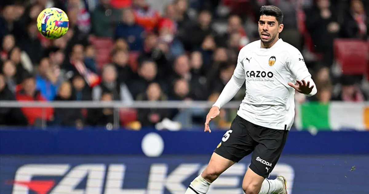Trabzonspor'umuz Milli Stoper Cenk Özkacar'ı Resmen Açıkladı!