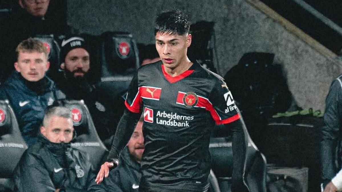 Trabzonsporumuzdan Rekor Transfer Hamlesi: Aral Şimşir Geliyor!