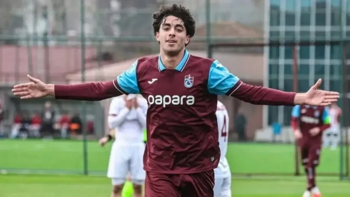 Trabzonsporumuzun Genç Yeteneği Arda Öztürk Iğdır FK Yolunda!