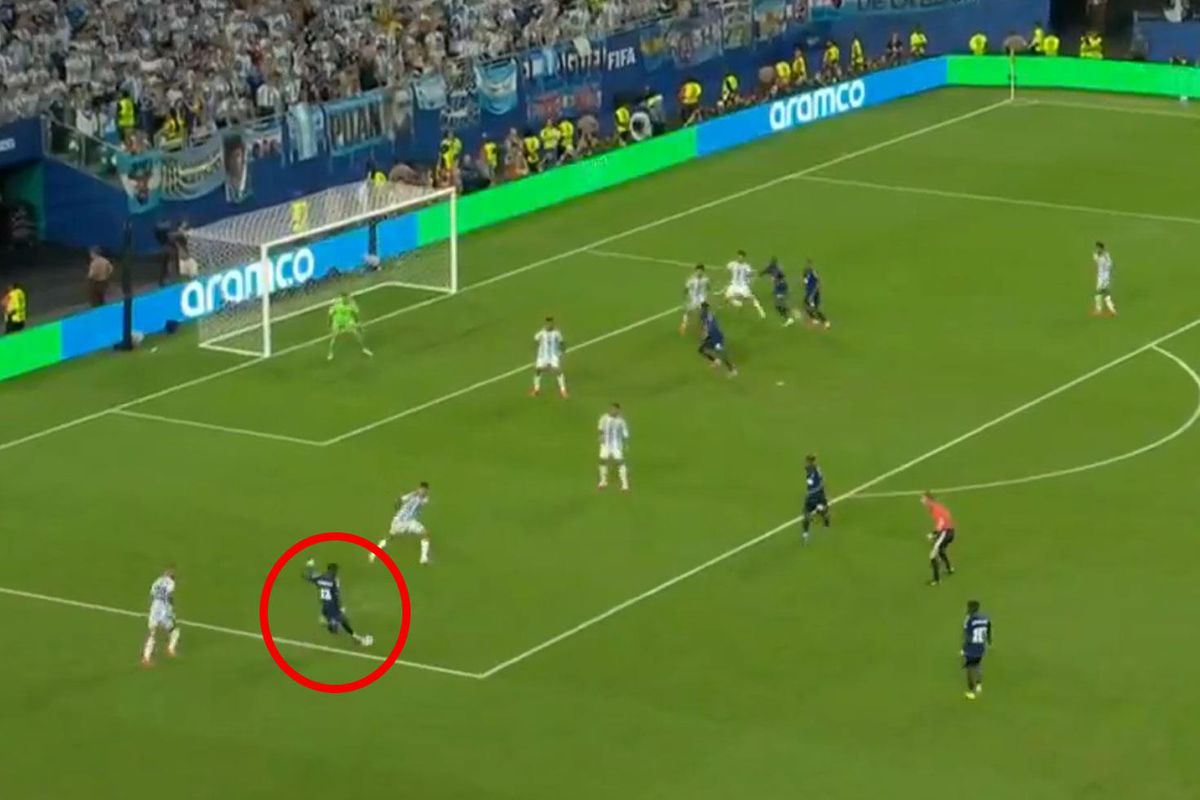 Trabzonsporumuzun Yıldızı Cabral'dan Dünya Kupası'nın En Güzel Golü!